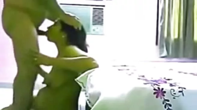 Porno chaud pas d'inscription  Un grand homme fort a film porno lessbienne planté une fille blanche sur une grosse bite