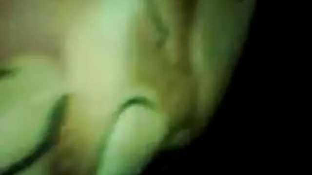 Porno chaud pas d'inscription  Un jeune policier a planté une femme en surpoids film porno lesbienne gratuit sur le tronc