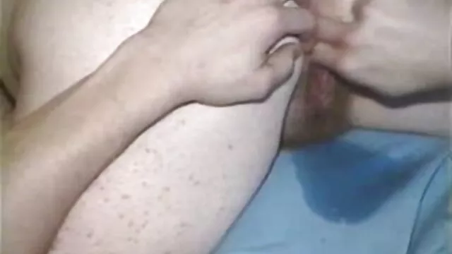 Porno chaud pas d'inscription  Trois hommes baise une film porno x lesbienne jeune infirmière