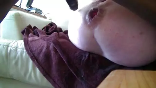 Porno chaud pas d'inscription  Séchage de lesbiennne video moutons luxuriants dans une chatte poilue