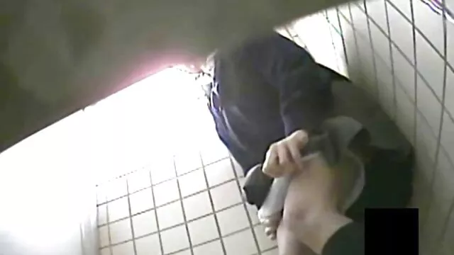 Porno chaud pas d'inscription  Après lesbienne vidéo xxx la douche la beauté s'est séparée d'un nouvel ami