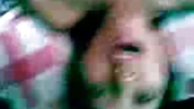 Porno chaud pas d'inscription  Brunette suce la bite dure dans sa chatte baise film x gratuit lesbienne