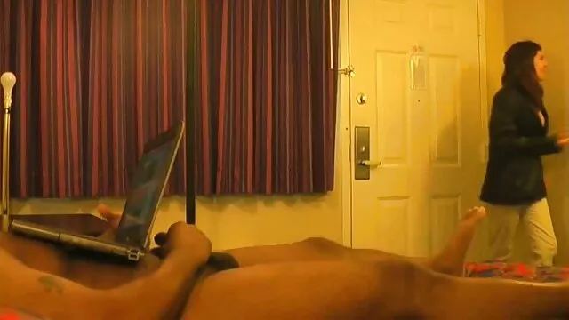 Porno chaud pas d'inscription  Lesbienne chaude baise lesbian video gratuit strapon