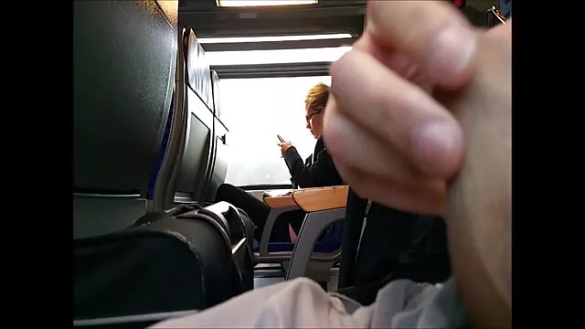 Porno chaud pas d'inscription  Mec a explosé et que l'évent d'une salope chaude film porno guine a explosé